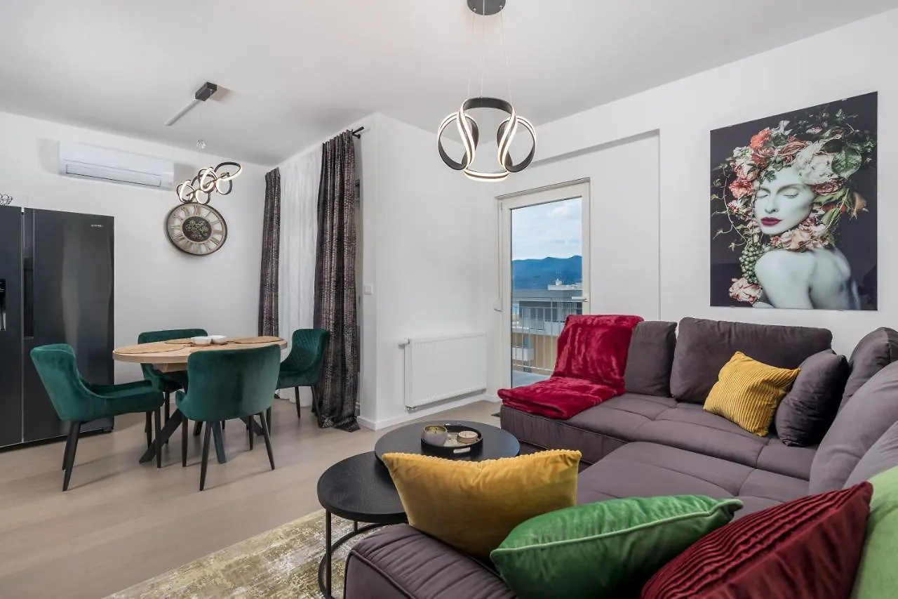 Apartment Apartman Flos Maris Rijeka Croatia
