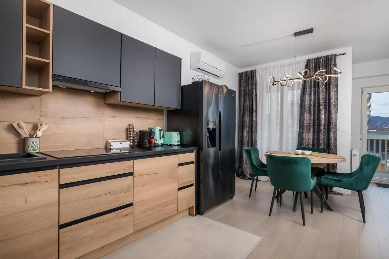 Apartman Flos Maris Rijeka Apartment
