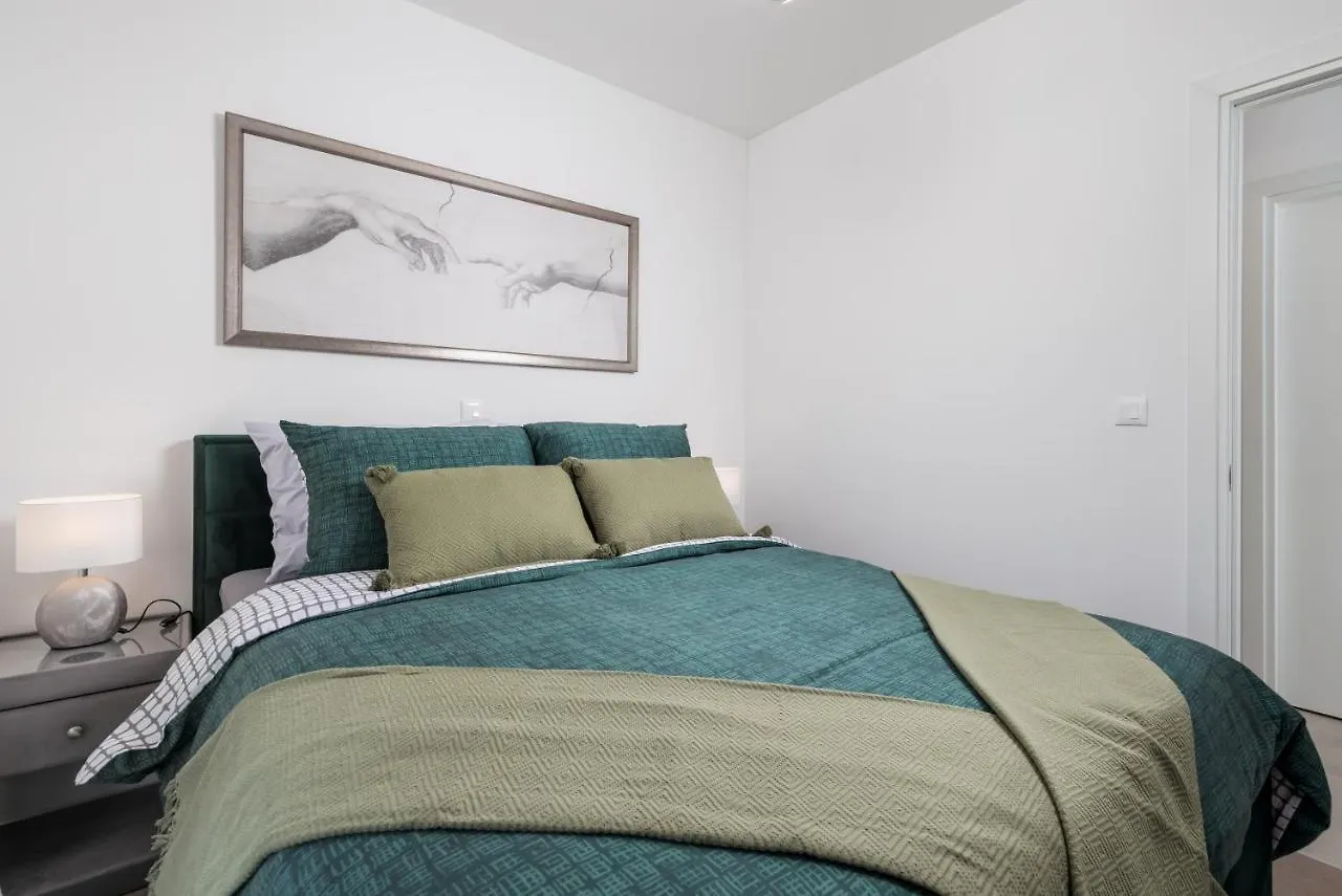 Apartment Apartman Flos Maris Rijeka