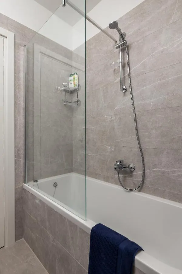 Apartman Flos Maris Rijeka Apartment